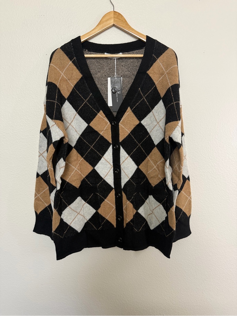Argyle Cardigan Sweater in Black, Tan & White XL